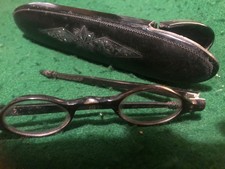 Antique Victorian Pair horn