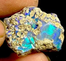 Opale nero grezzo di alta