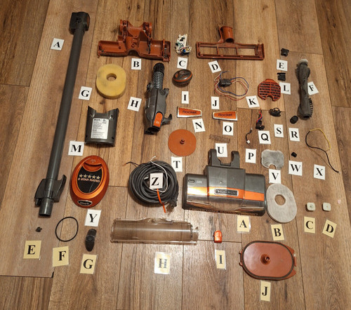 Pezzi ricambio per - pezzi,