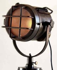 Lampada da terra antica