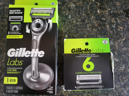 Gillette labs razor with - labs,