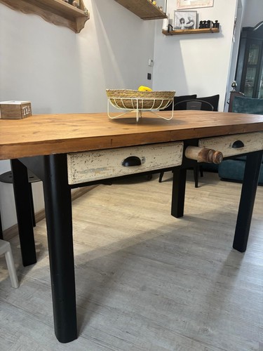 Tavolo rettangolare interno - tavolo,