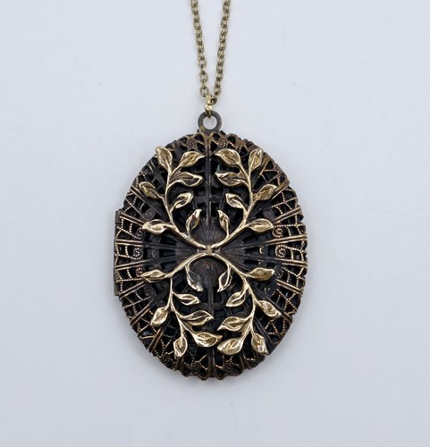 Collana ciondolo medaglione