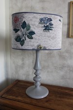 Lampada con paralume a ventola con tessuto vintage Merletti Piero Fornasetti