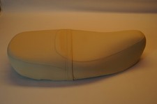 Coprisedile per Vespa Piaggio LX 50 125 150 ET2 ET4 coprisella beige liscio