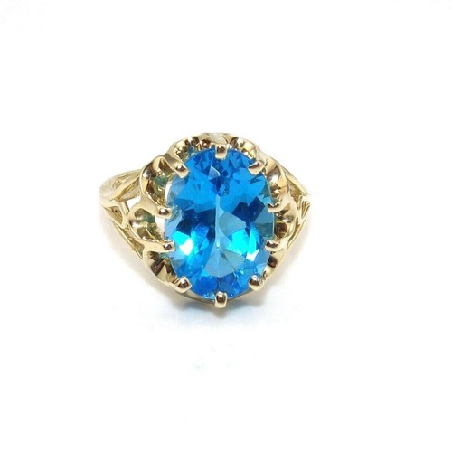 Anello solitario topazio blu