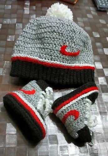 Set scarpine cappellino - +,