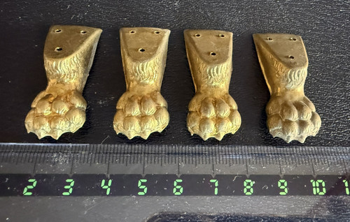 Piedi leone case delle - leone,