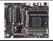 Asus Sabertooth 990FX GEN3.0 R2.0 scheda madre AMD 990FX socket DDR3 AM3+ ATX.