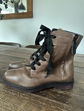 Stivali Contigo designer