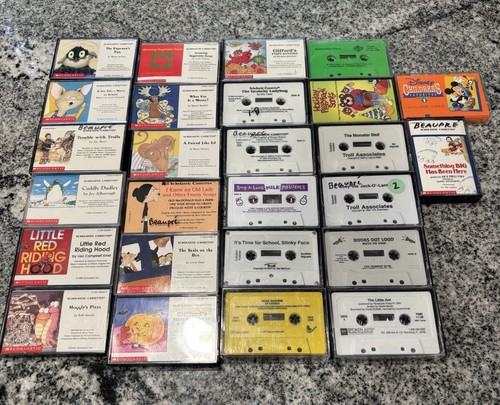 Lot vintage scholastic - of, 26