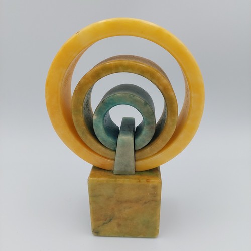Vaso scultura metà - , secolo