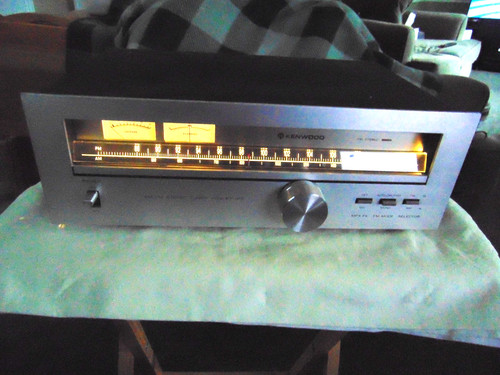 Kenwood stereo tuner - kenwood,
