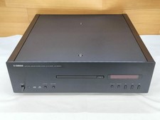 YAMAHA CD-S2000 SACD Lettore