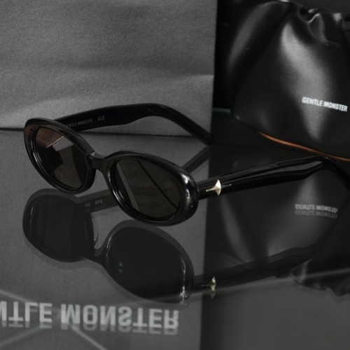 Gentle monster model - monster,