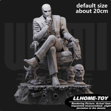 Tuta camaleonte anime seduta