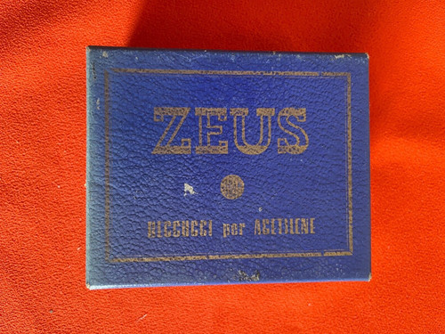 Zeus beccuccio per - beccuccio,
