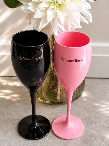 Veuve clicquot champagne - clicquot,