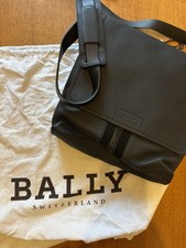 Tracolla Uomo Bally. Nuovo. Materiale: Pelle