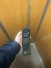 telefono motorola microTac 2