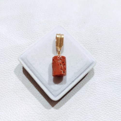 Ciondolo corallo rosso vintage