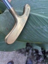 Scotty Cameron RH Bullseye 35”John Reuter Jr. Design putter quasi nuovo🔥💯💯