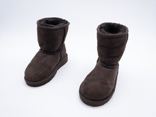 UGG Classic II Stivali