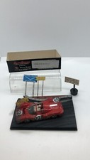 MICRO WORLD DIORAMA FERRARI