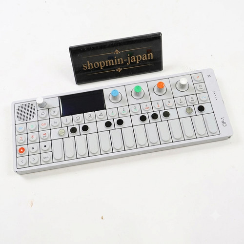 Teenage engineering 1 - teenage, op-1