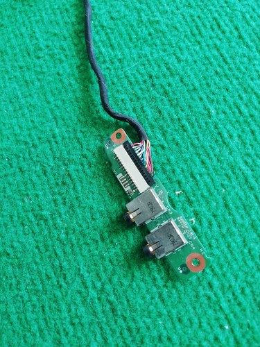 Connettore mic cuffia - connettore,