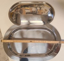 Vassoio per portate calde. Acciaio inox cm 40 x 26 cm. Ottime condizioni.