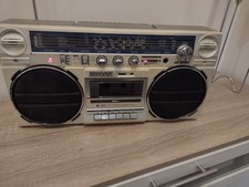 Sharp GF5757 con Bluetooth