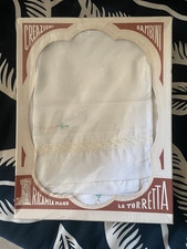 Corredino per culla ricamato a