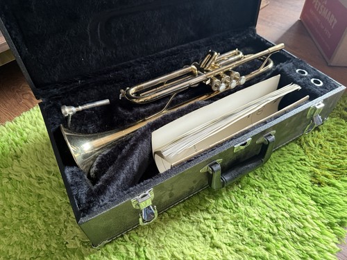 Tromba scolastica blessing - scolastica,