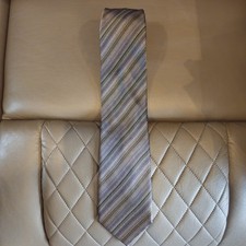 Van Heusen 100% Pure Silk Tie