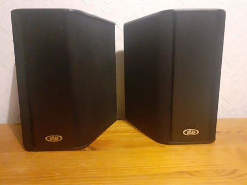 Coppia diffusori surround