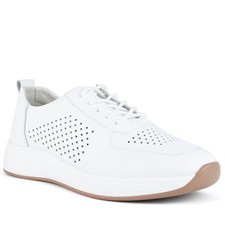 Scarpe bianche casual chiuse