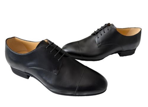 Autentica scarpa uniforme