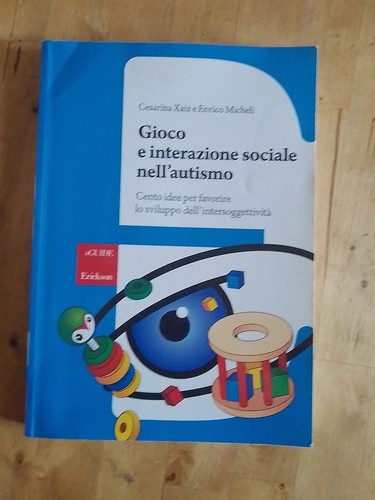 Gioco interazione sociale - e,
