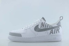 Nike Air Force 1 07 LV8 2 in