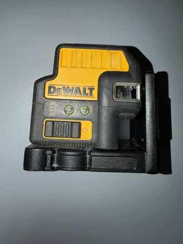 Dewalt linea trasversale verde
