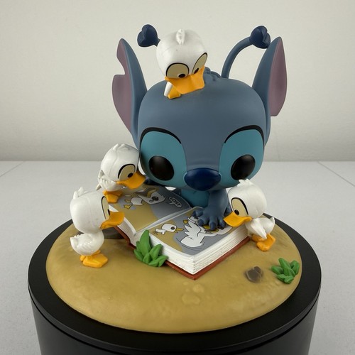 Stitch with ducks funko - stitch,