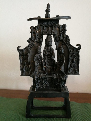 Buddha altare con figure - con,
