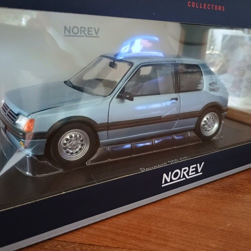 Peugeot 205 gti - gti, bleu