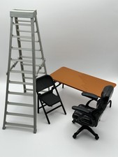 WWE Breakable Table Ladders & Annuncers/Chair Wrestling Figure TLC Accessori