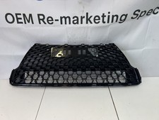 Lexus CT200h griglia anteriore