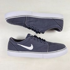 Nike Satire Low Canvas Shoes