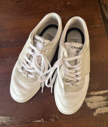 Sneaker chanel logo - chanel,