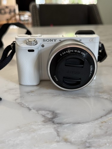 Sony alpha a6000 - sony,