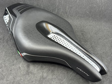 Sella Selle Italia Iron TEKNO Flow S Tri 260 mm x 132 mm prezzo al pubblico consigliato $425